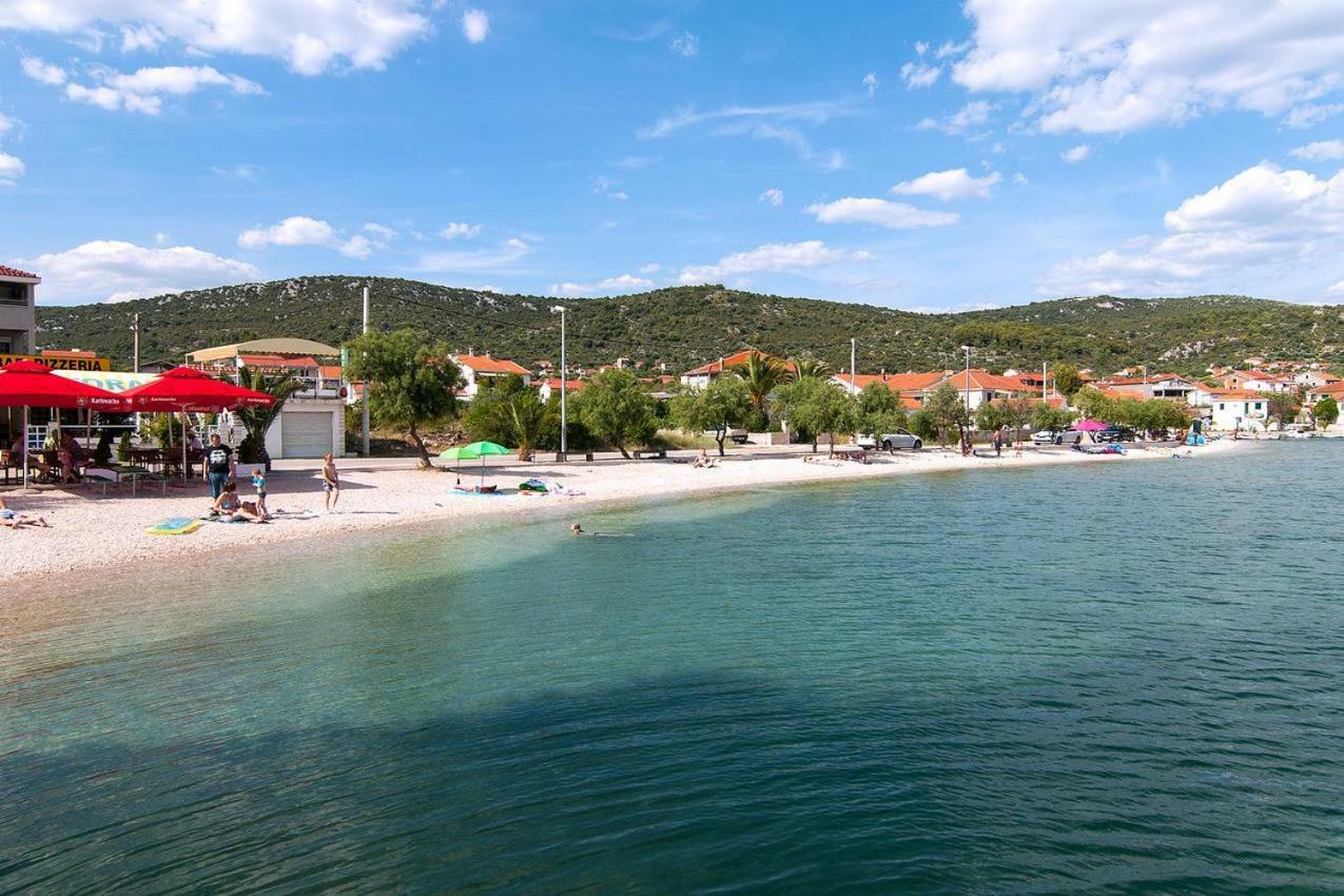 Villa Supuk Vinisce Exterior photo