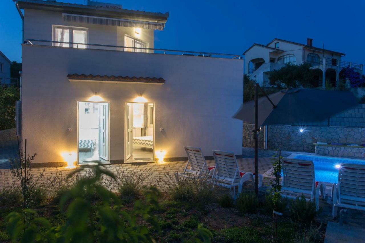 Villa Supuk Vinisce Exterior photo